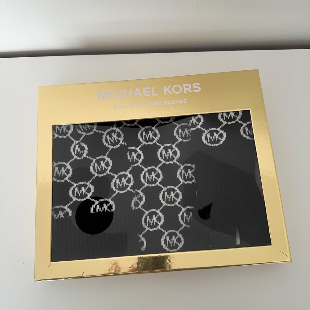 Michael Kors Black and White Hat, Scarf, and Gloves Set